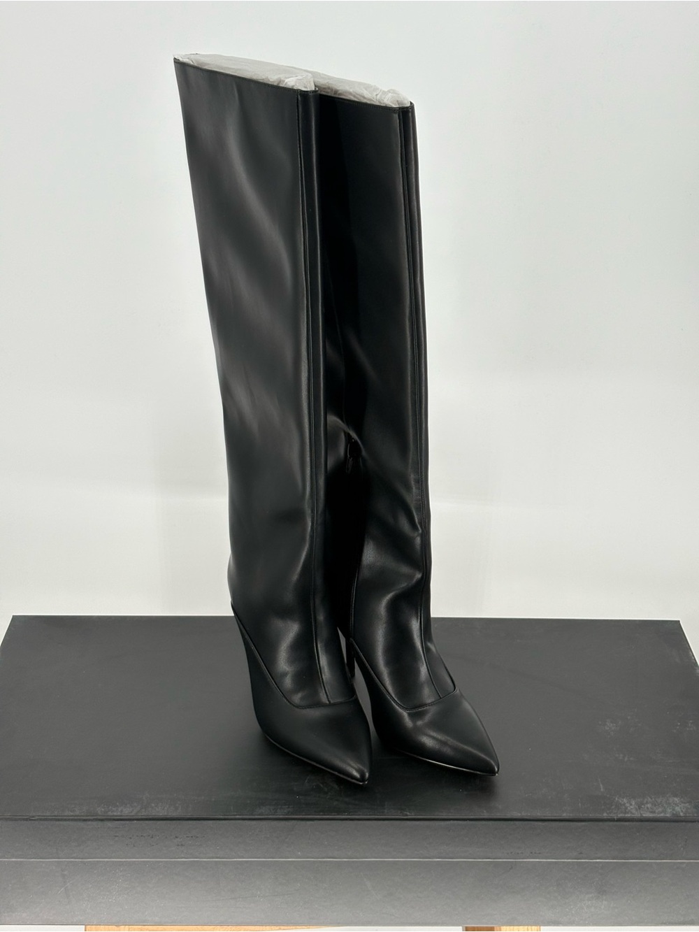 New AAJ BY AMINAH ISABELLA KNEE HIGH BOOTS SIZE 6.5